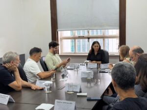 Prefeitura recebe Fórum das Entidades para anúncio de medidas relativas à aplicação da “Lei do Descongela”